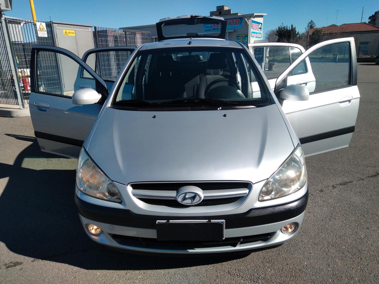 Hyundai Getz 1.4 16V 97cv 5p. Active cambio automatico x neopatentati