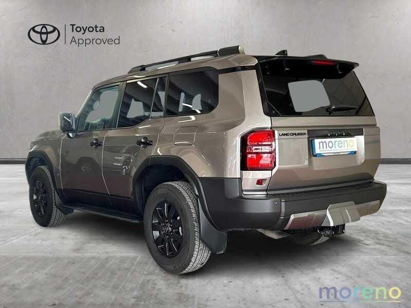 Toyota Land Cruiser 2.8 d-4d Adventure awd auto