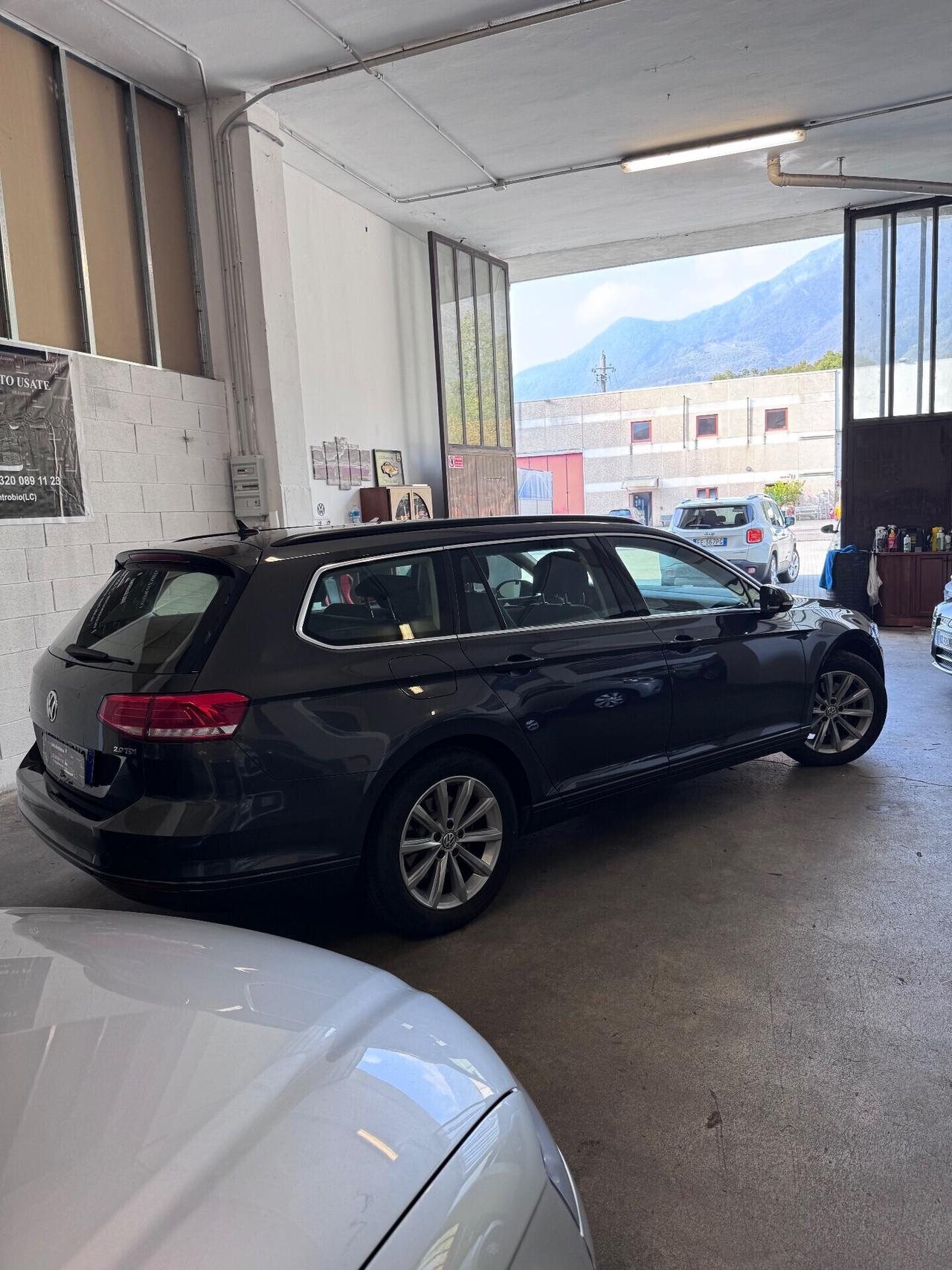 Volkswagen Passat Business 2.0 TDI Executive BlueMotion Technology