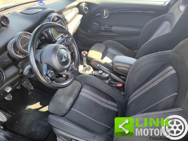 MINI John Cooper Works 2.0 John Cooper Works Hype