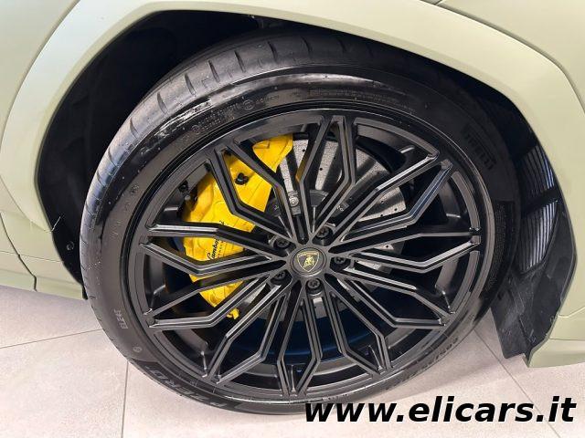 LAMBORGHINI Urus 4.0 SE