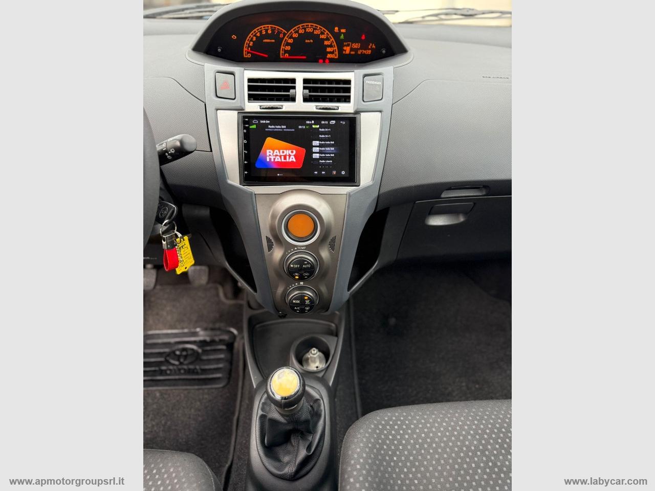 TOYOTA Yaris 1.0 5p. Sol GPL