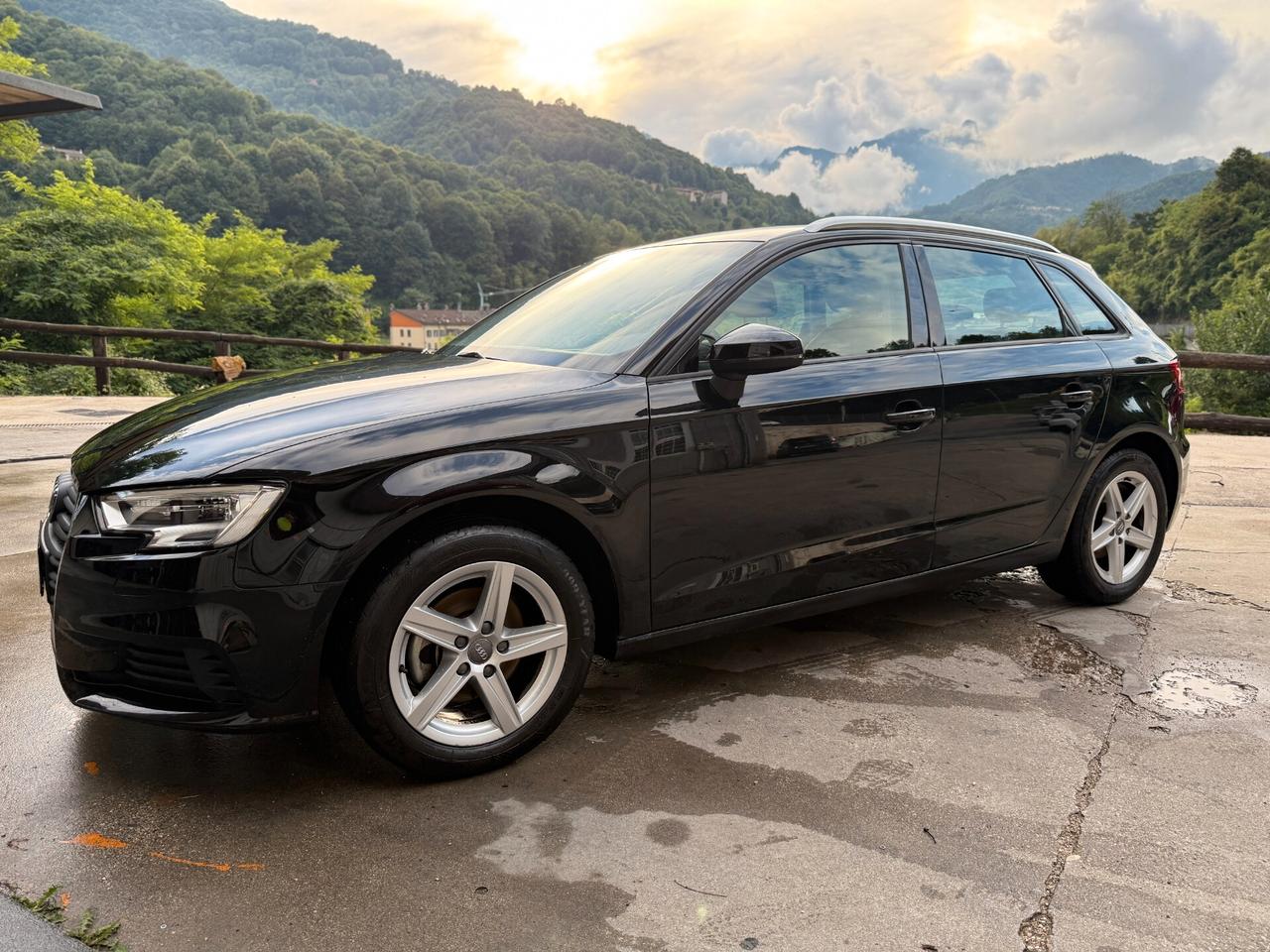 AUDI A3 SPB 2.0 TDI BUSINESS 150CV