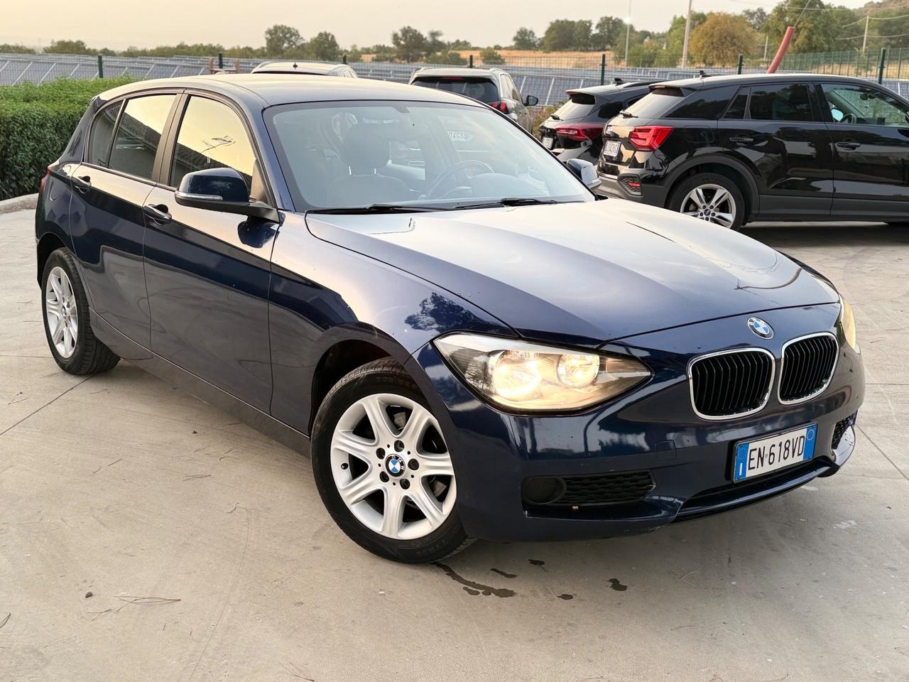 Bmw 118 118d 5p. Urban