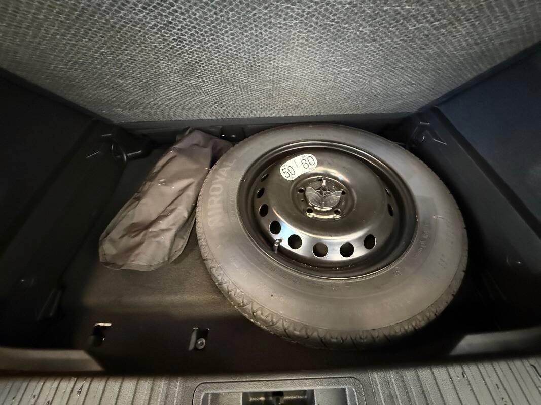 Renault Captur 1.6 E-Tech hybrid Intens 145cv auto