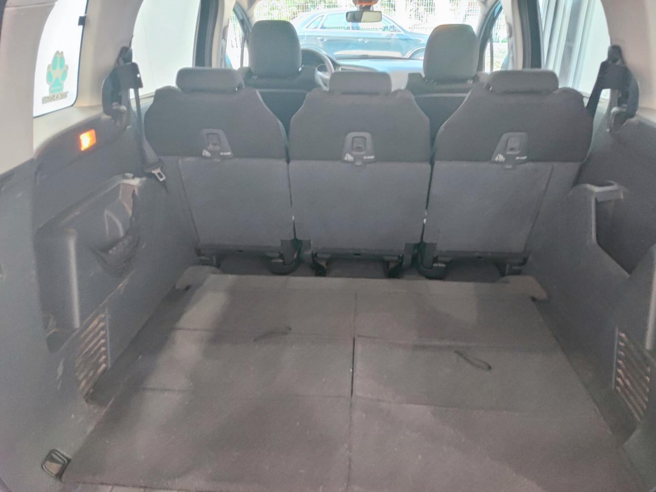 Peugeot 5008 1.6 HDi Business