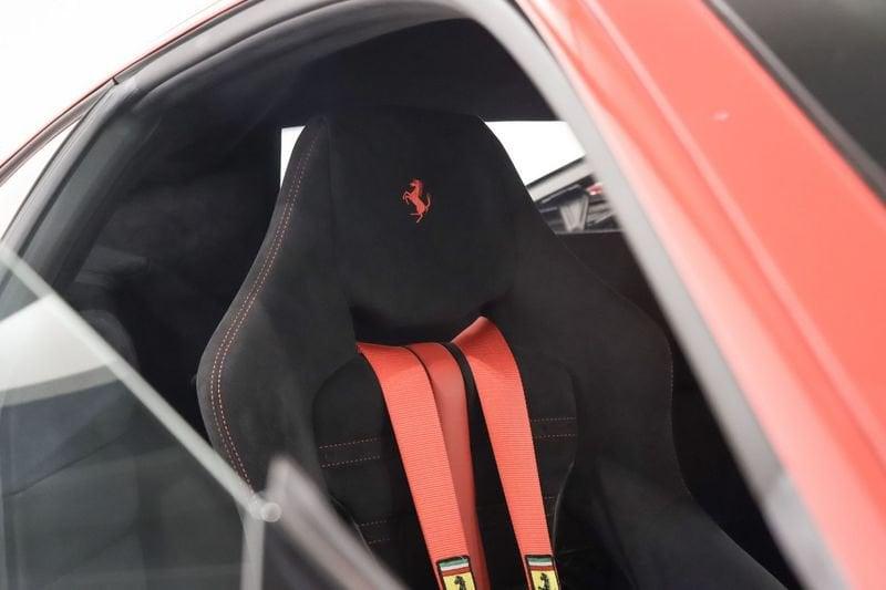 Ferrari 488 488 Pista