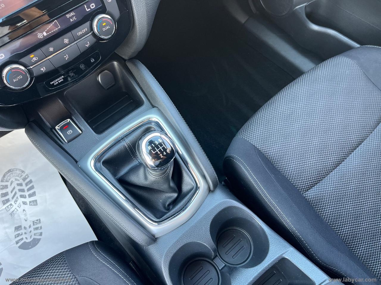 NISSAN Qashqai 1.2 DIG-T Business COME NUOVA
