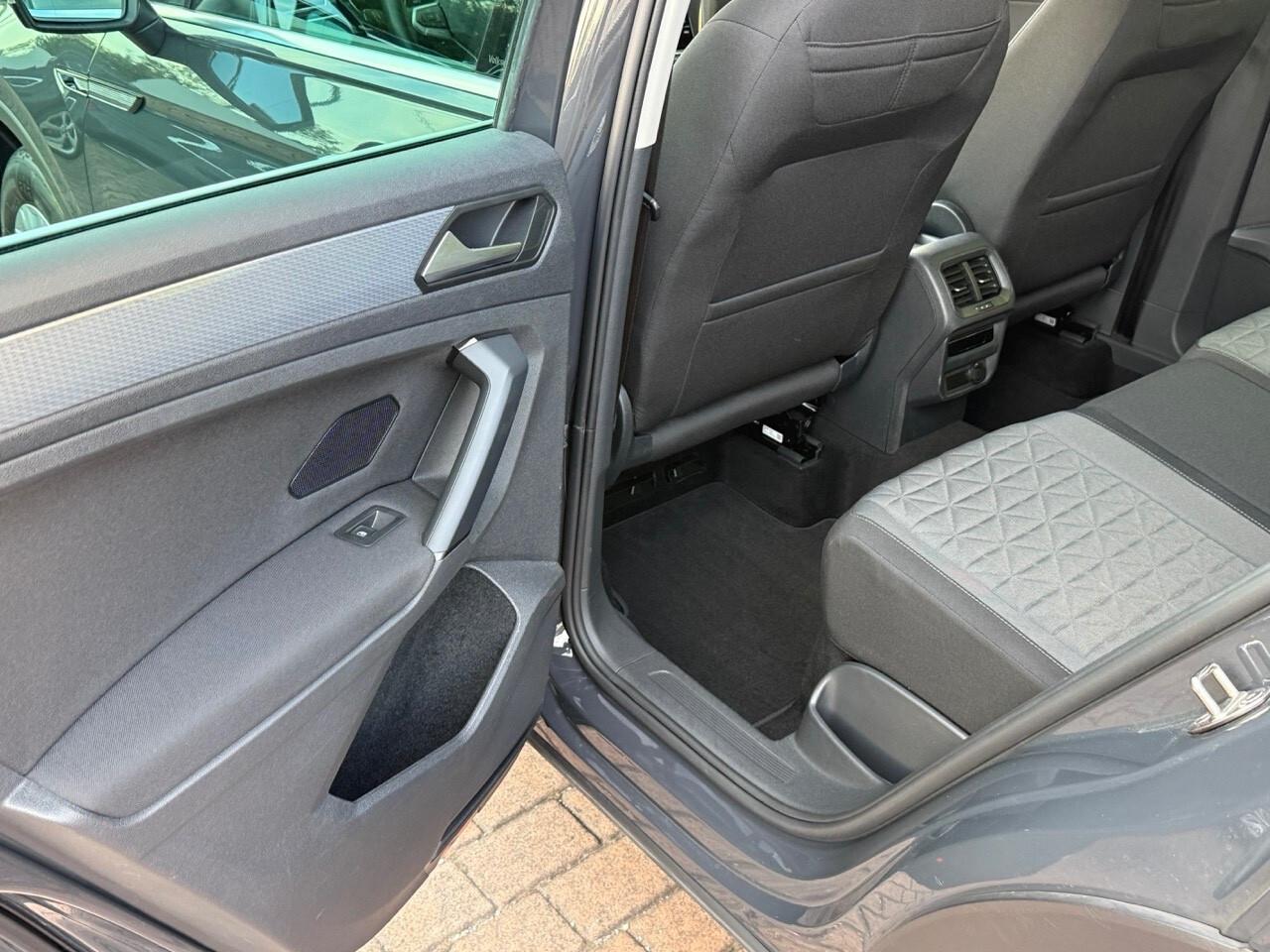 VW Tiguan 2.0 TDI 2023 PREZZO REALE/SERVCE