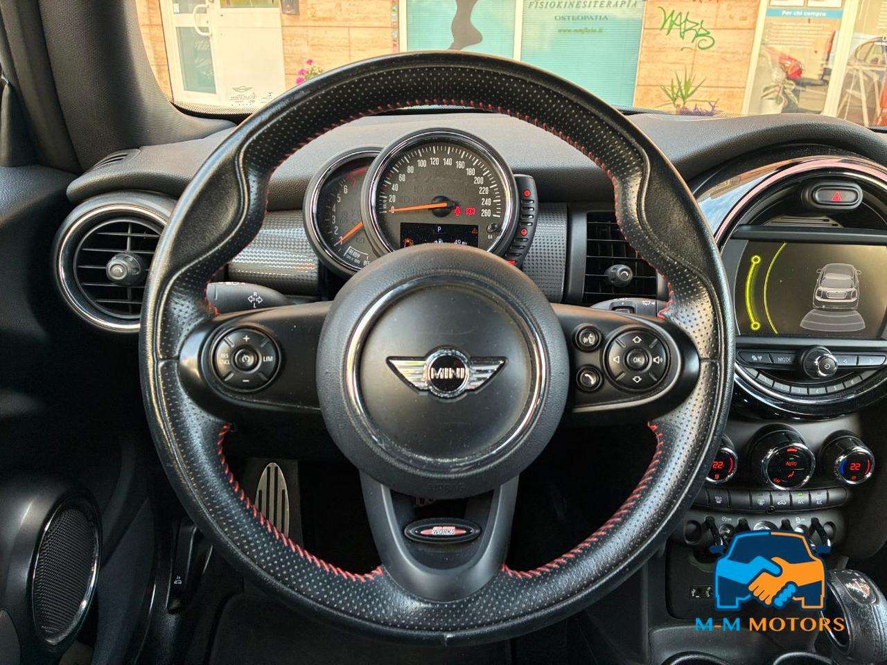Mini 3 p Cooper Hype 1.5 Auto 136 cv interni JCW
