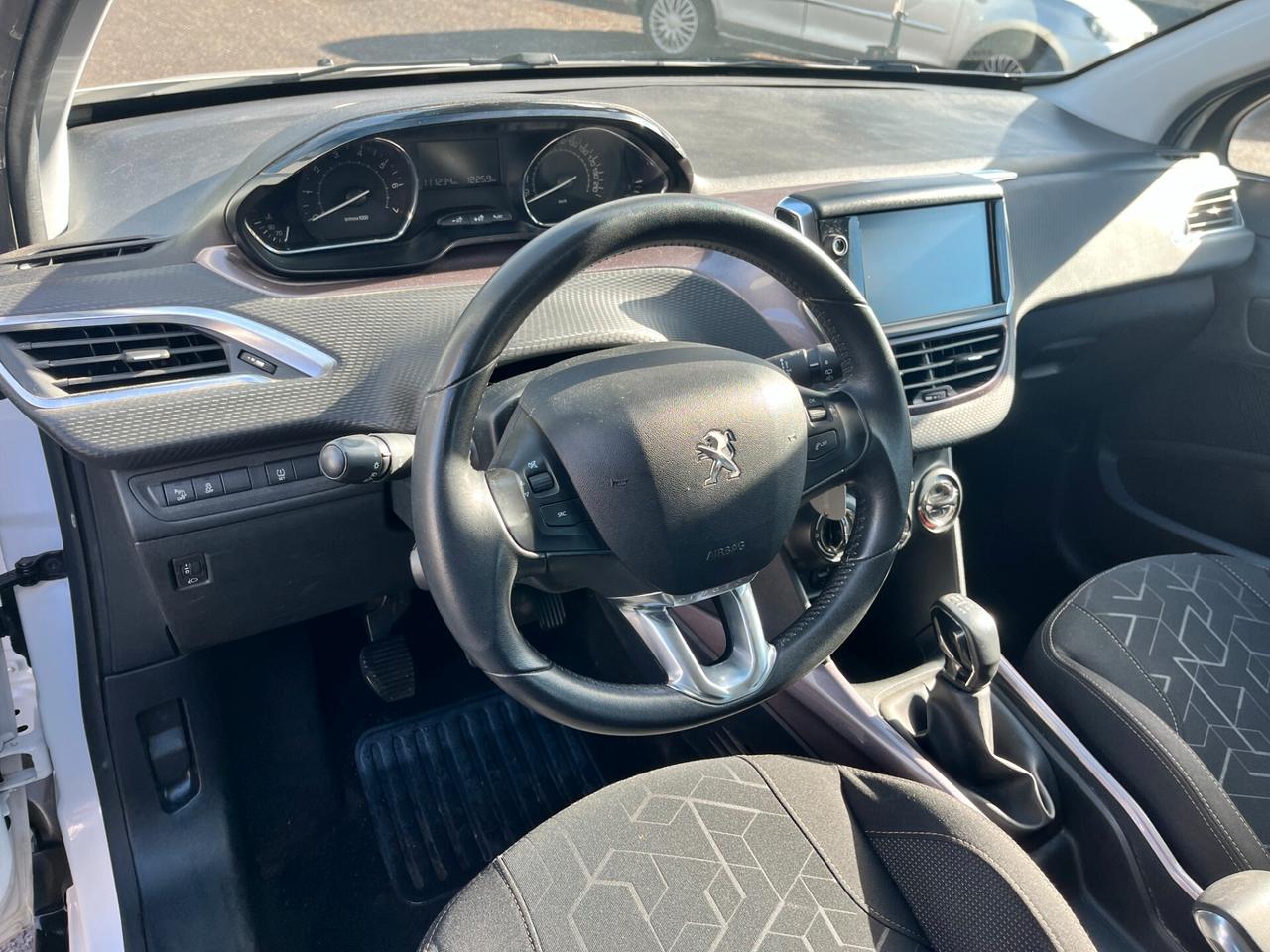 Peugeot 2008 PureTech 82 Allure