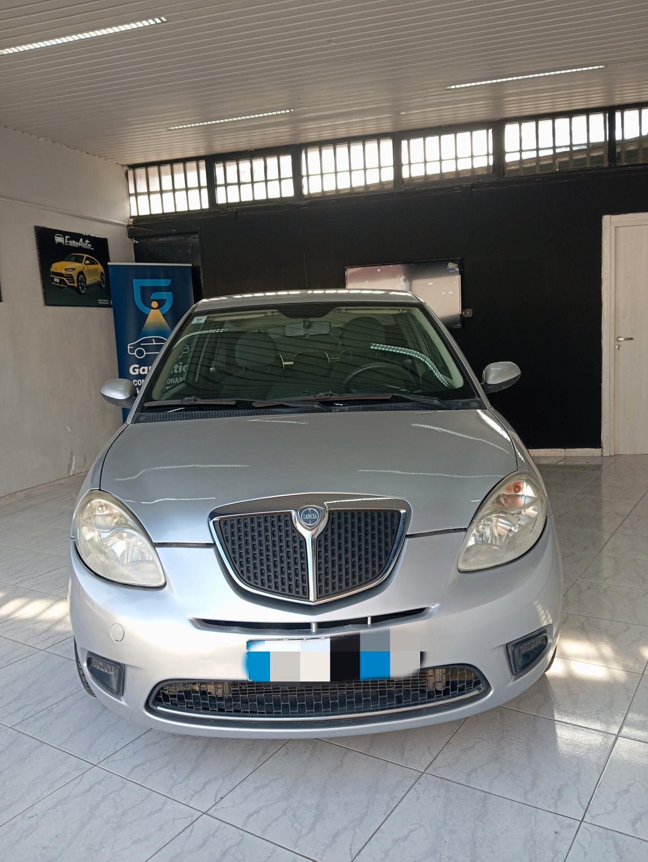 Lancia Ypsilon 1.2 benzina 2008 CON GARANZIA