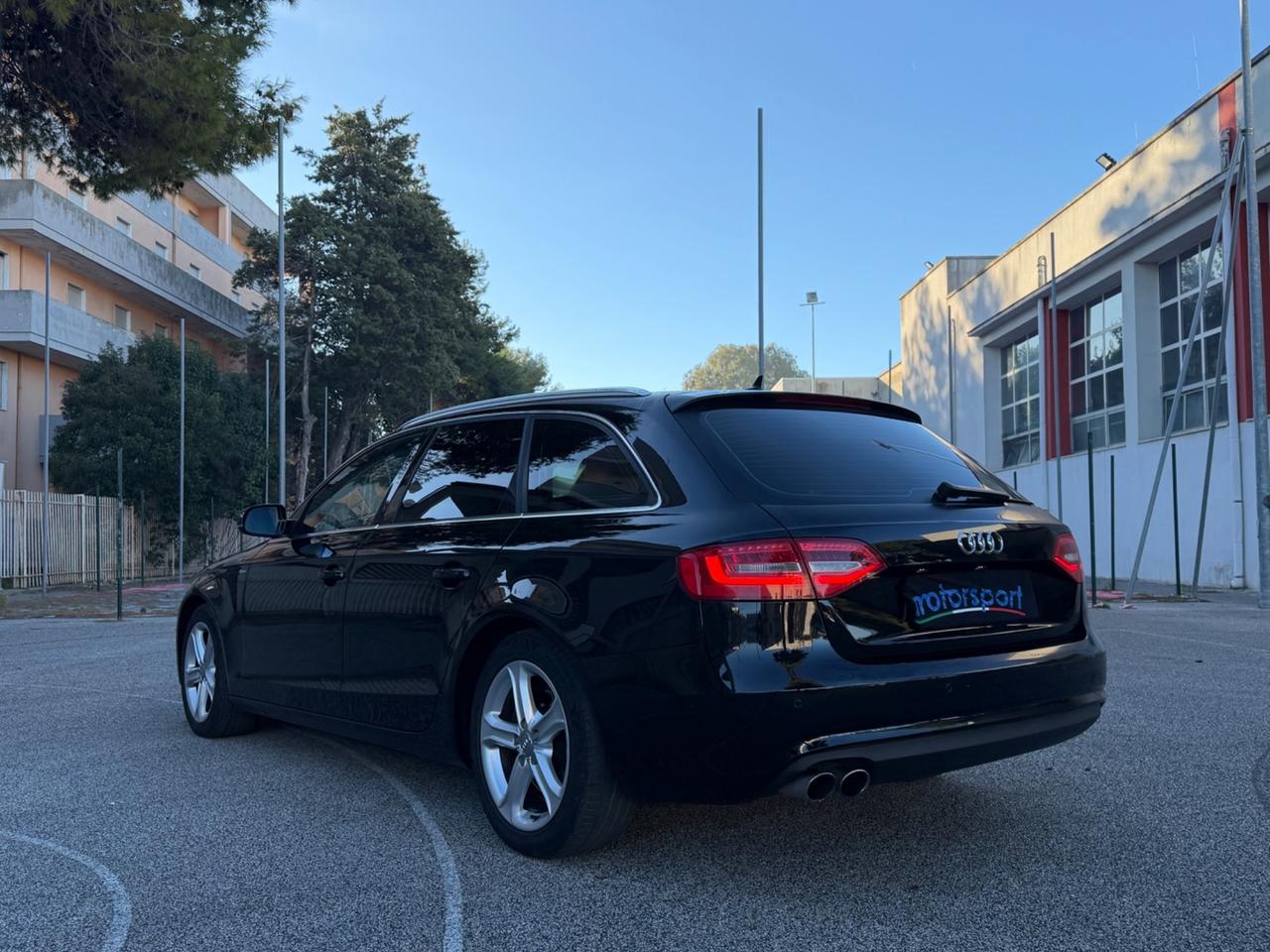 Audi A4 Avant 2.0 TDI 150 CV Sline