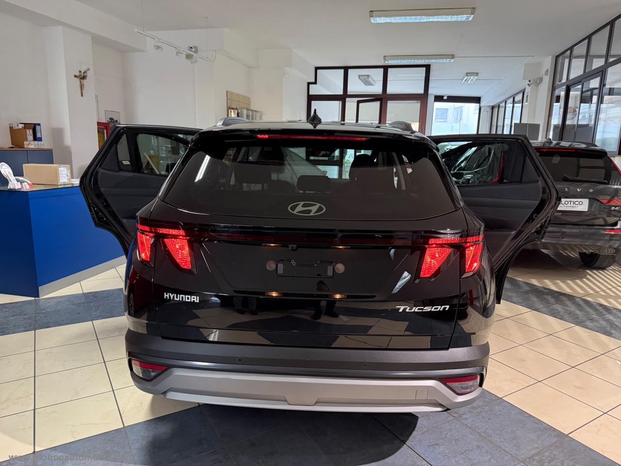 HYUNDAI Tucson 1.6 CRDI 48V DCT Business KM ZERO UFFICIALE ITALIA