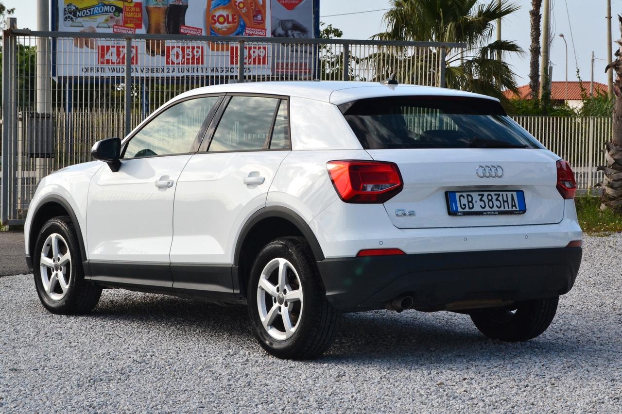 Audi Q2 30 TDI S tronic Business 05/2020