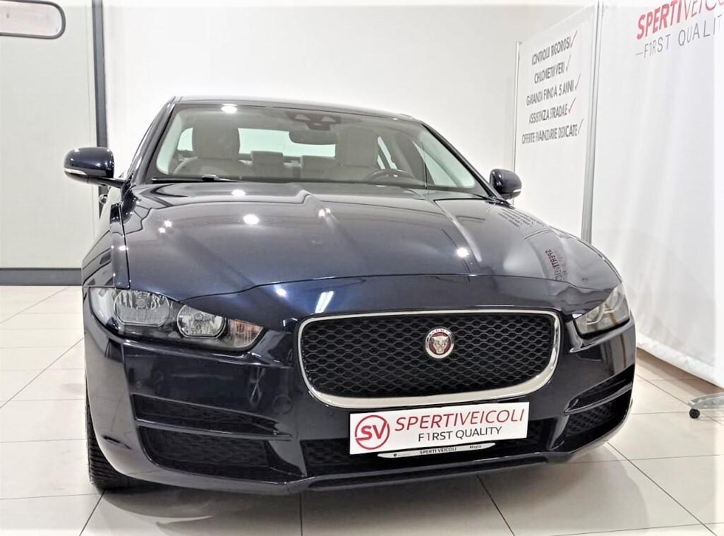 Jaguar XE 2.0 D 180 CV AWD aut. Prestige