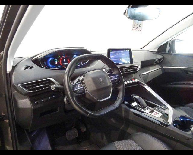 PEUGEOT 3008 Hybrid 225 e-EAT8 Allure