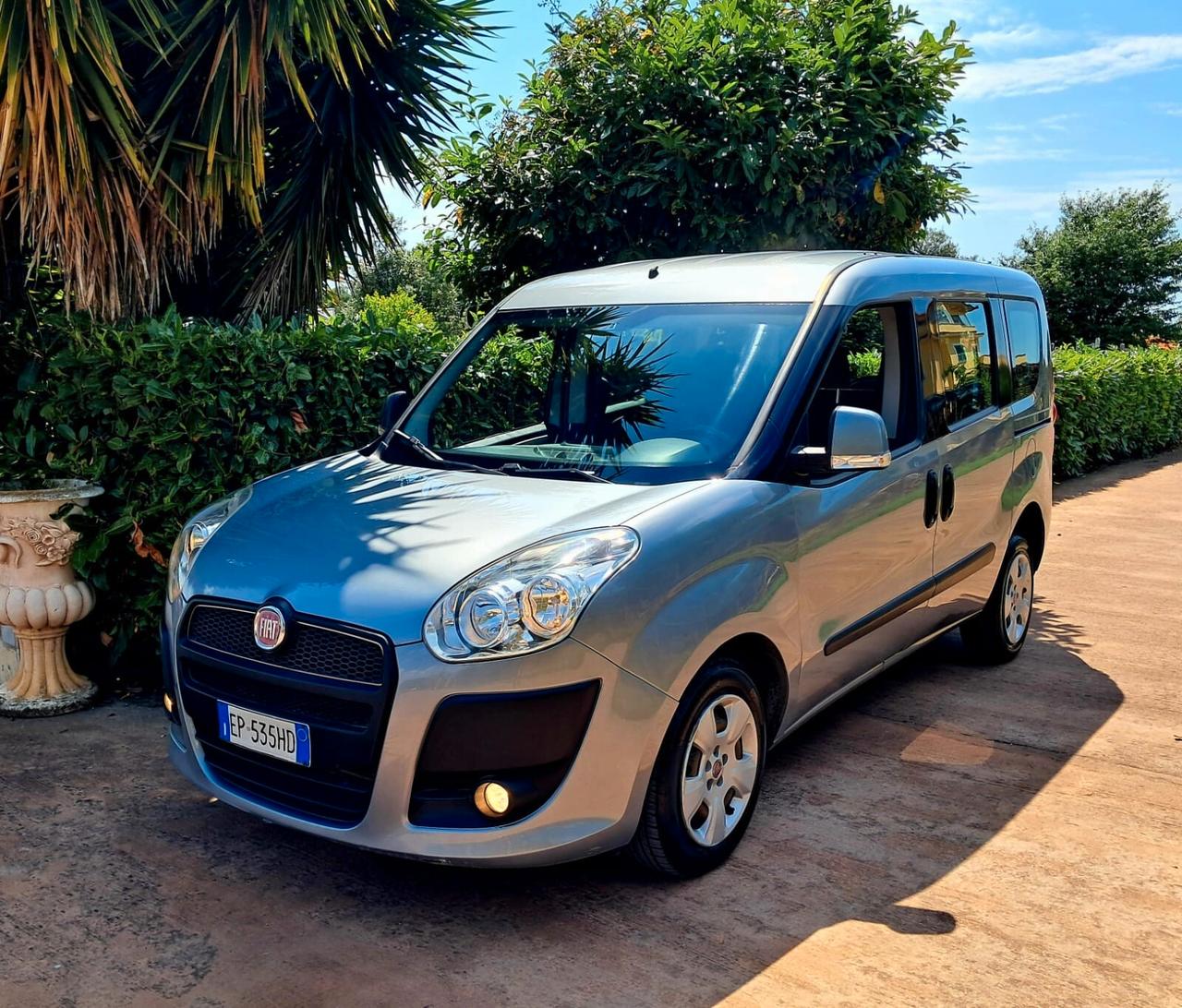 Fiat Doblo Doblò 1.6 mjet PIANALE RIBASSATO TRASPORTO DISABILI 4 piu 1