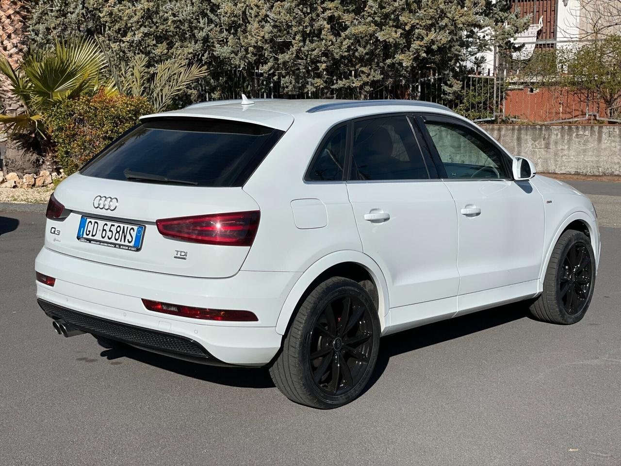 Audi Q3 2.0 TDI S Line Edition