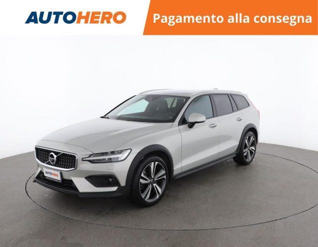 VOLVO V60 Cross Country D4 AWD Geartronic Business Plus