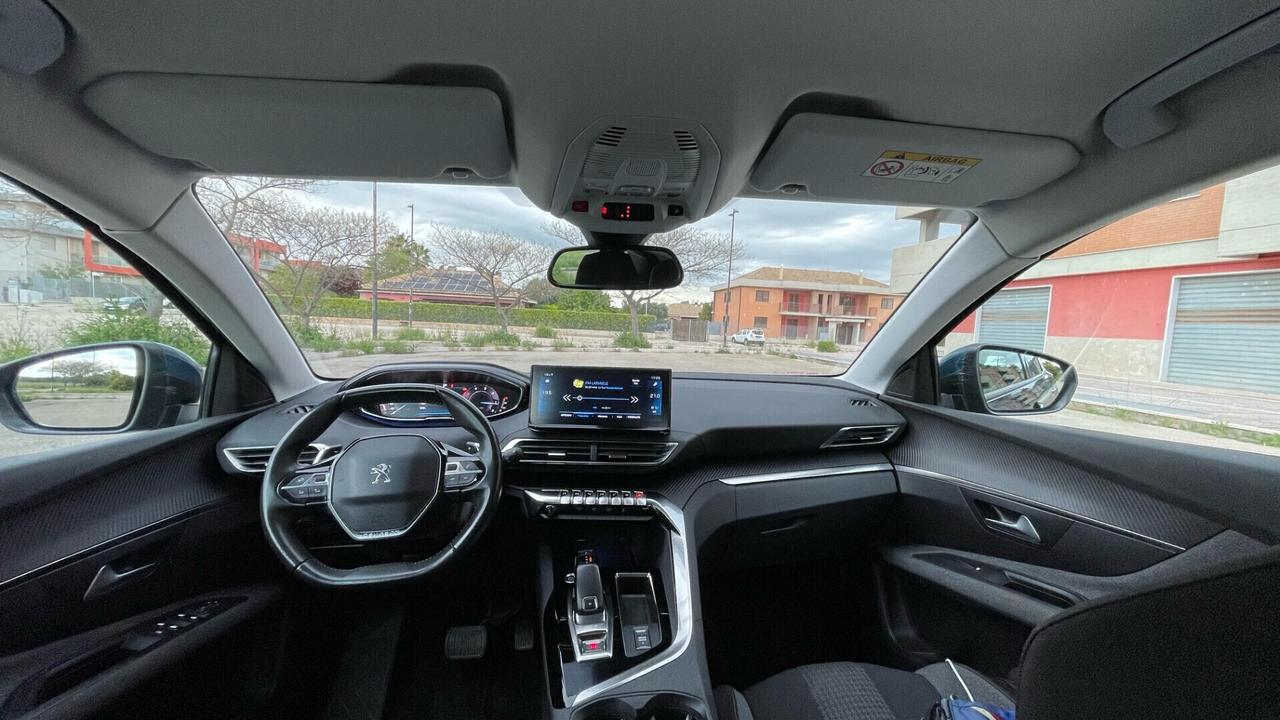 Peugeot 3008 BlueHDi 130 S&S EAT8 Active Business