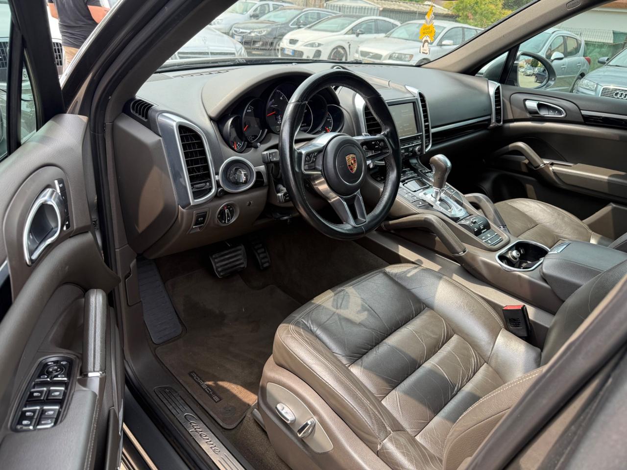 Porsche Cayenne 3.0Diesel 250CV Platinum Edition EURO6