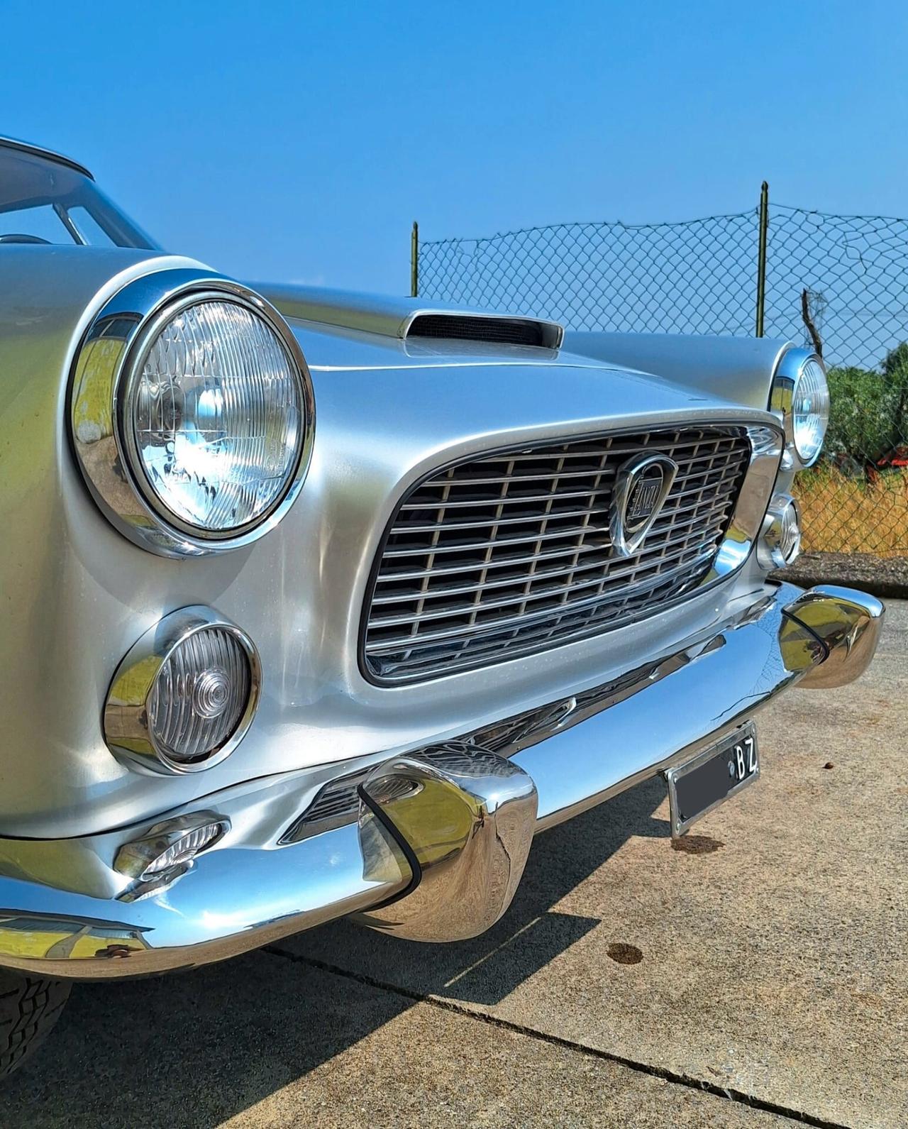 Lancia Flaminia Pininfarina Coupè 2.5 3C - Conservata