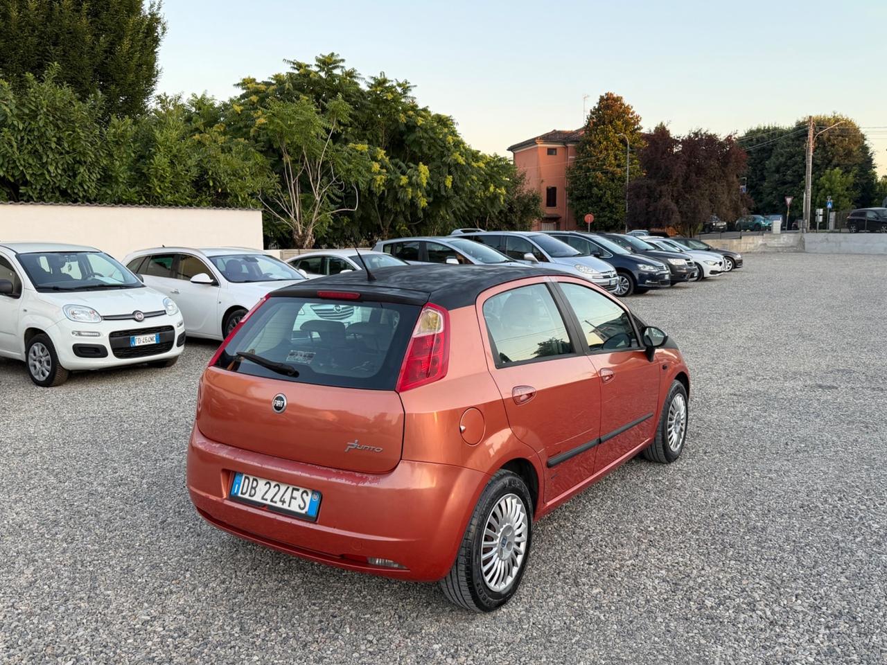 Fiat Punto 1.2 5 porte Active Natural Power