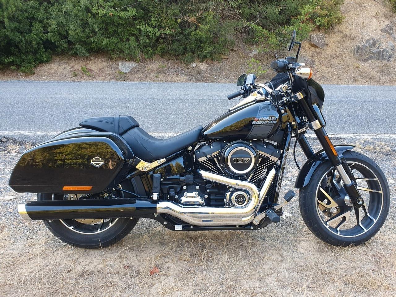HARLEY DAVIDSON SPORT GLIDE PARI AL NUOVO