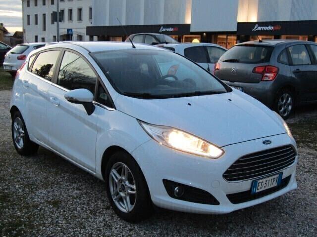 Ford Fiesta 1.4 5 porte Bz.- GPL Business