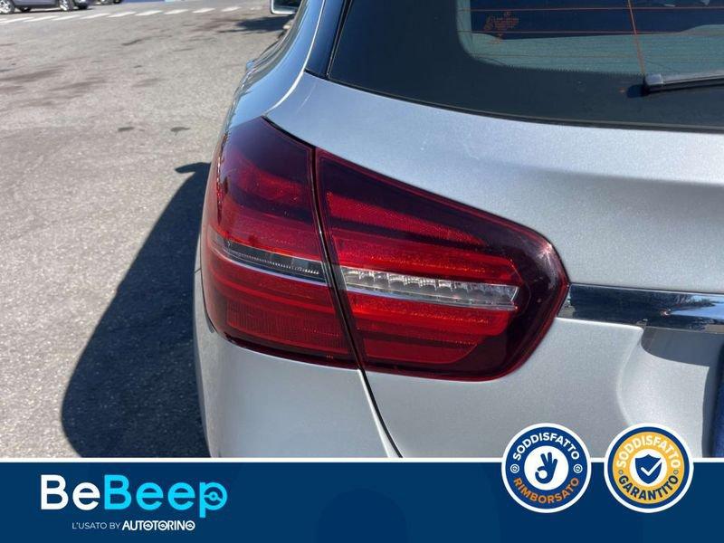 Mercedes-Benz GLA 180 SPORT AUTO