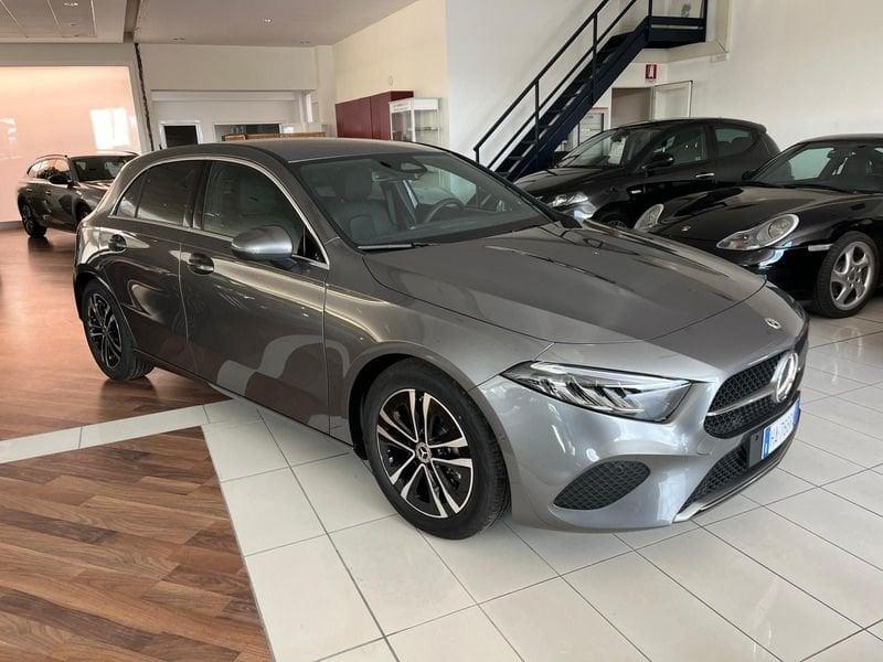 Mercedes-Benz Classe A A 180 d Automatic Business Extra