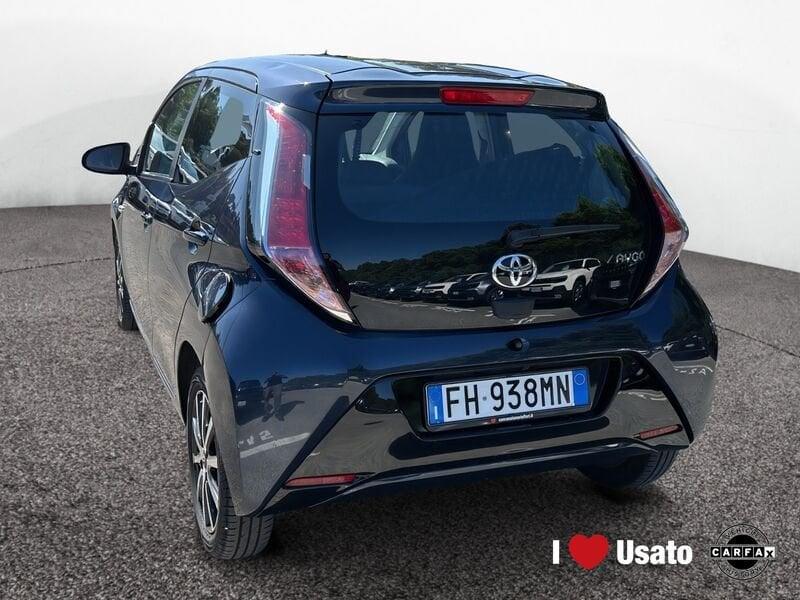 Toyota Aygo II 5p 1.0 x-play my15