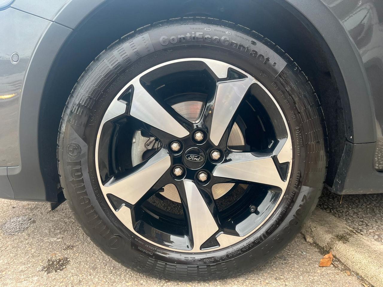 Ford Focus 1.0 EcoBoost Hybrid 125 CV Active