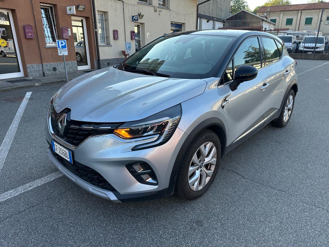 Renault Captur Plug-in Hybrid E-Tech 160 CV Intens