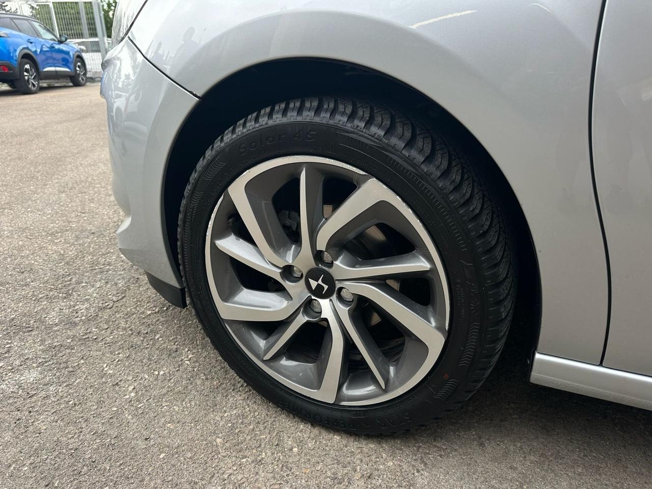 Ds DS3 3 BlueHDi 100 S&S Sport Chic