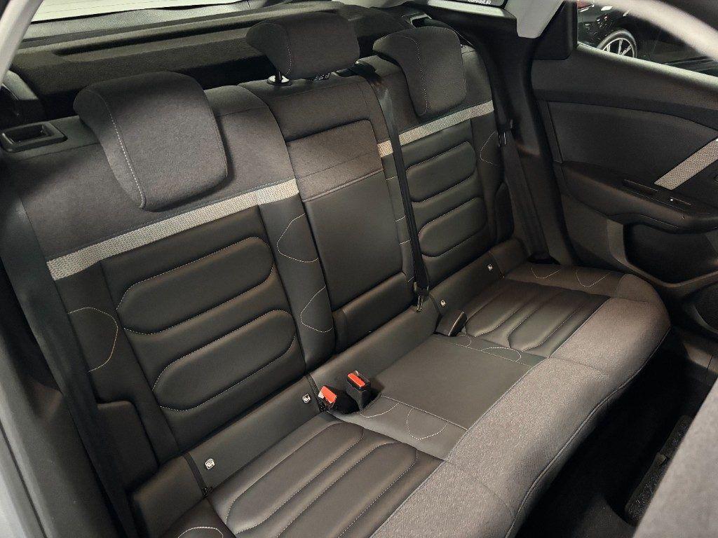 Citroen C4 1.5 Diesel EAT8 Max Automatico