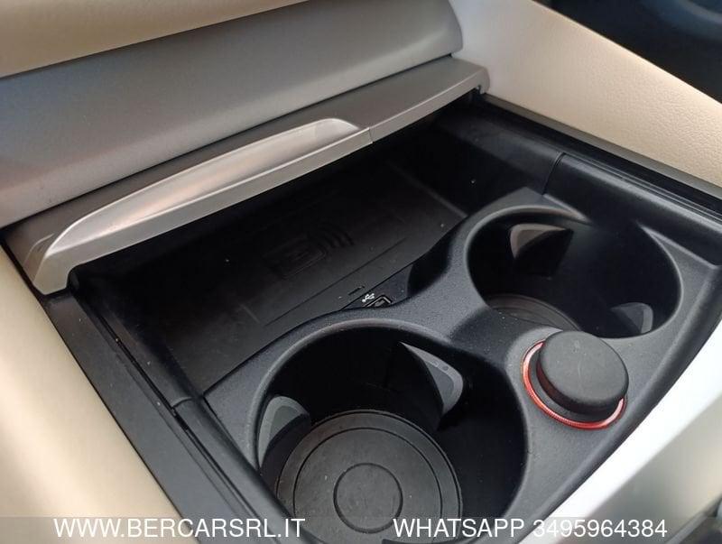 BMW Serie 5 520d 48V Touring Business*SEDILI RISCALDATI*TELECAMERA*PDC*FULL LED*GANCIO TRAINO*