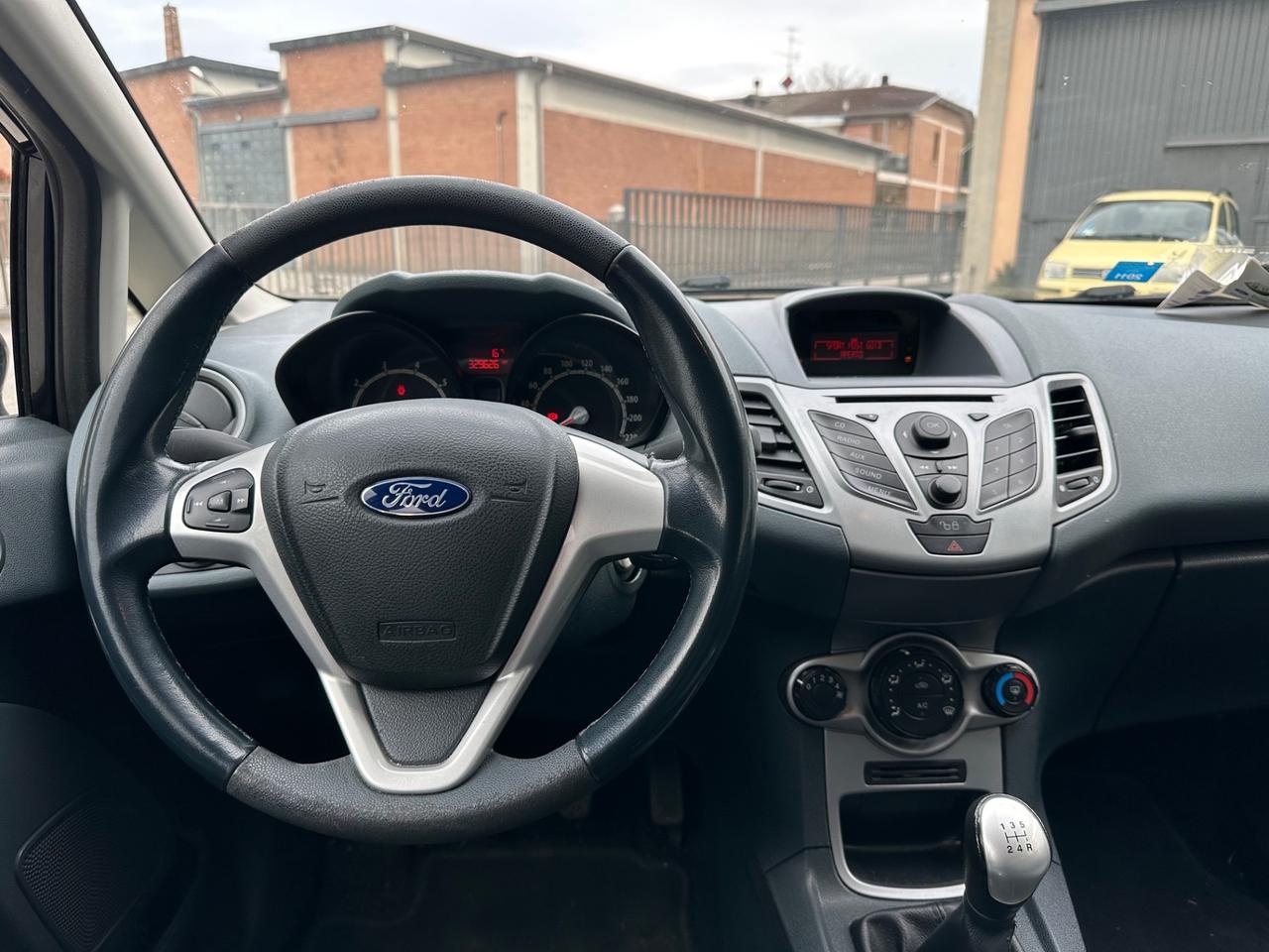 Ford Fiesta 1.4 5 porte Bz.- GPL OK NEOPATENTATI