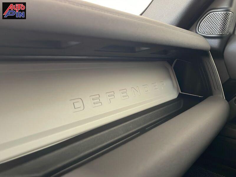 Land Rover Defender 3.0 D6 200 110 SE AWD auto.CONTO VENDITA