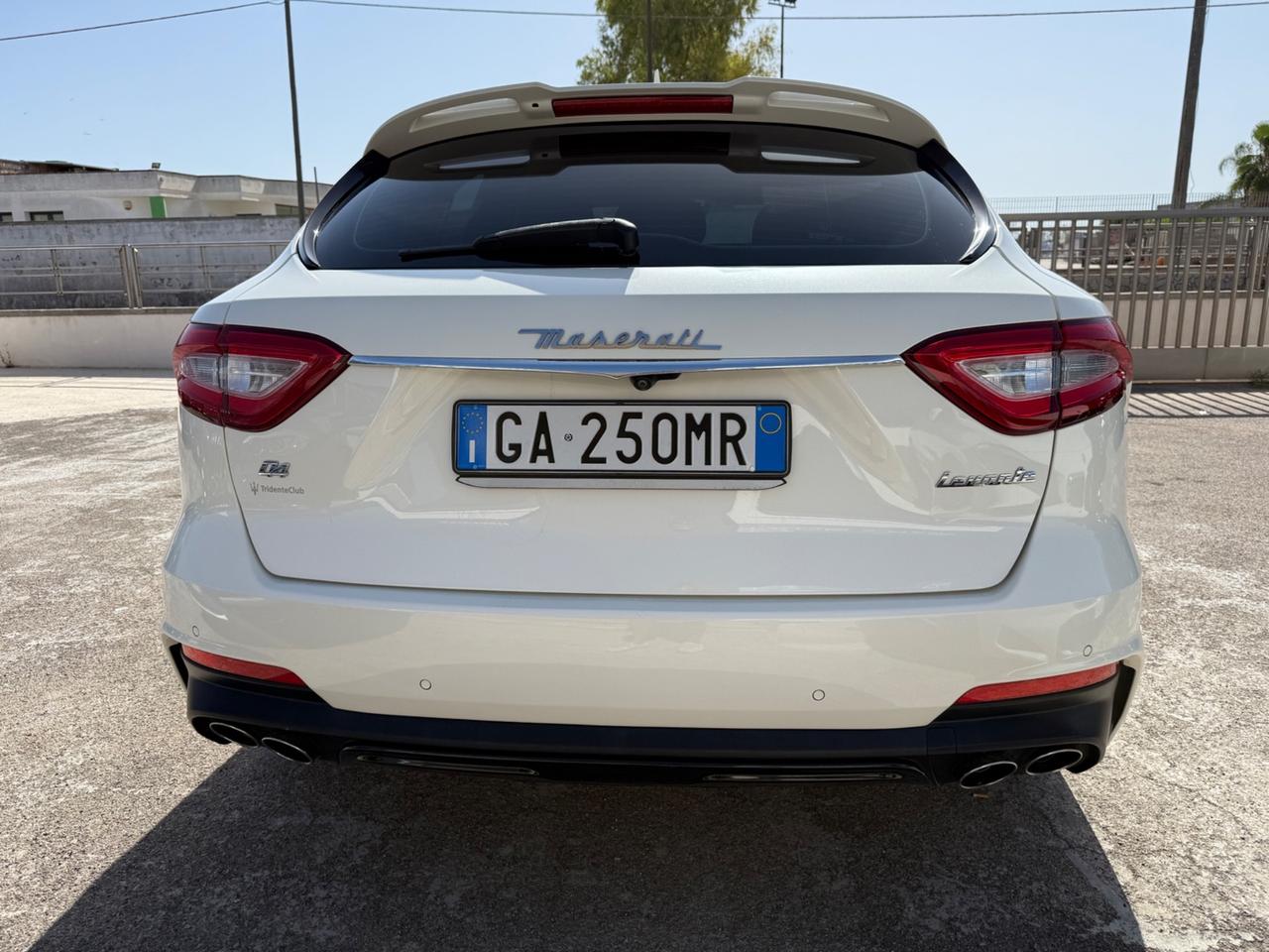 Maserati Levante V6 Diesel 275 CV AWD Gransport
