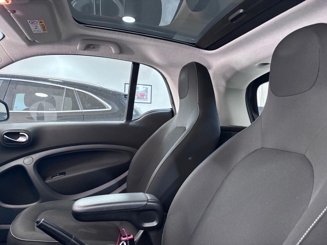 SMART FORTWO 0.9 T TWINAMIC PASSION TETTO-NAVI-LED-RETRO