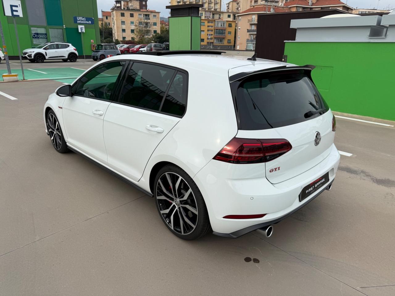 Volkswagen Golf GTI Performance 245 CV TSI DSG TETTO-KEYLESS-PXC