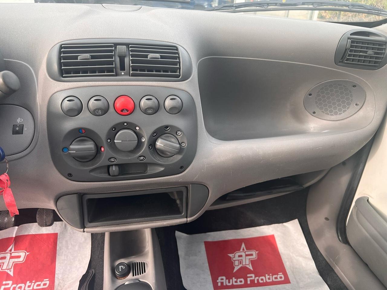 Fiat 600 1.1 ACTIVE OK NEOPATENTATI