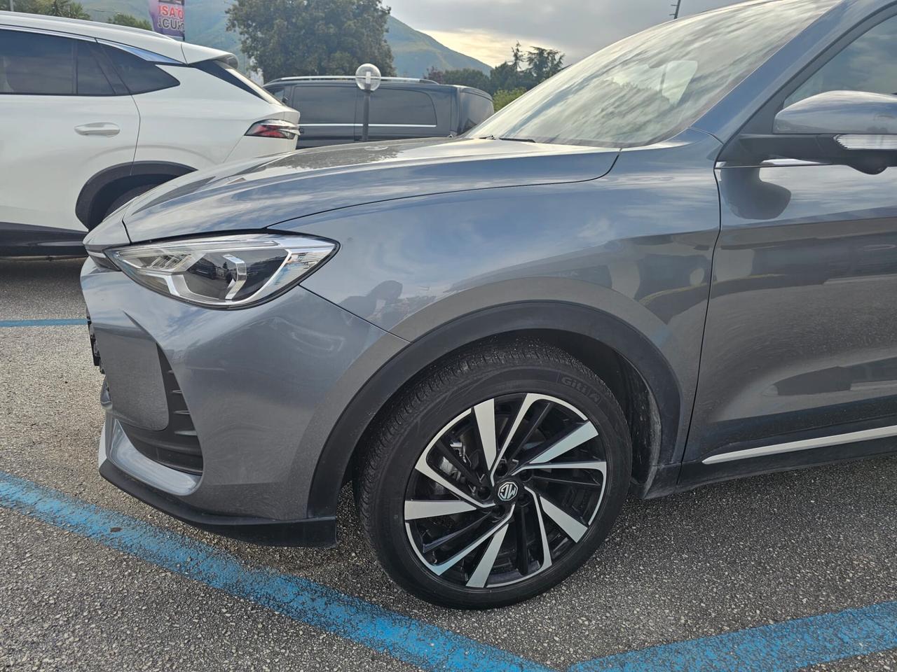 Mg ZS 1.5 Hybrid+ Luxury