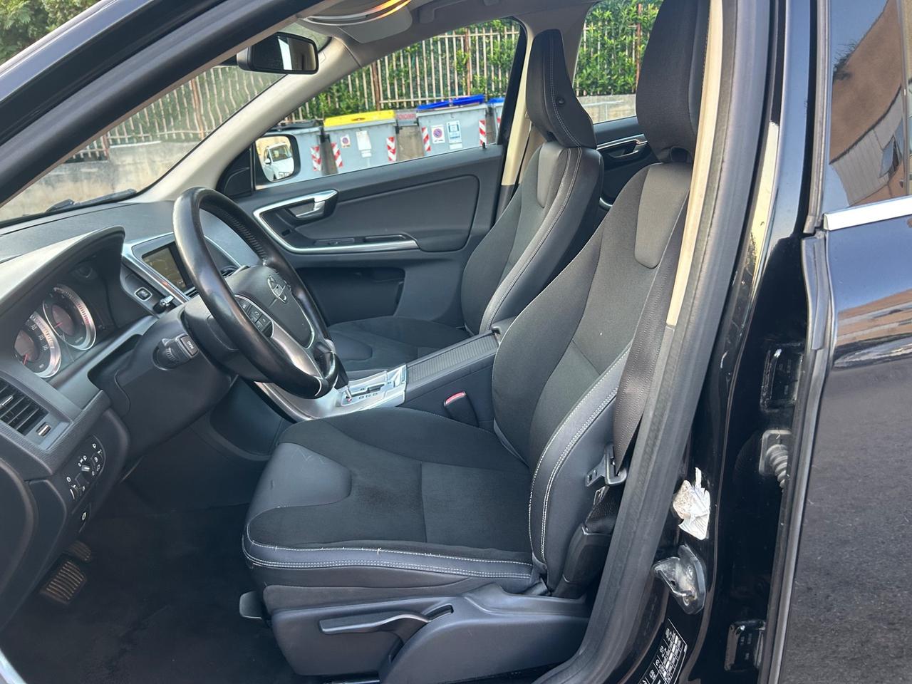 Volvo XC 60 XC60 D4 4X4 Geartronic Momentum
