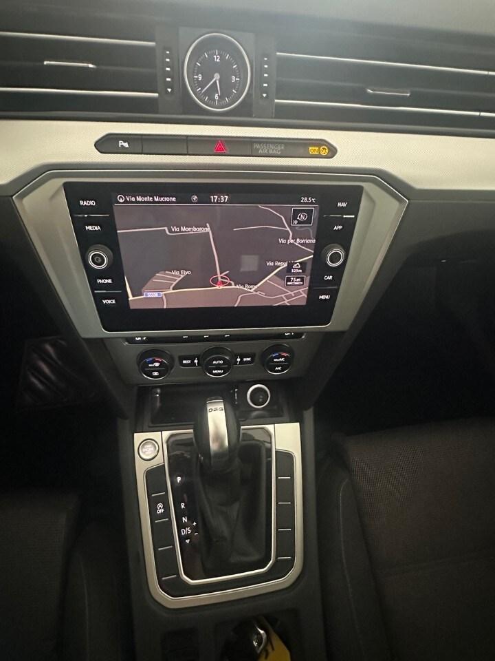VOLKSWAGEN Passat 8ª serie Passat Variant 1.6 ...