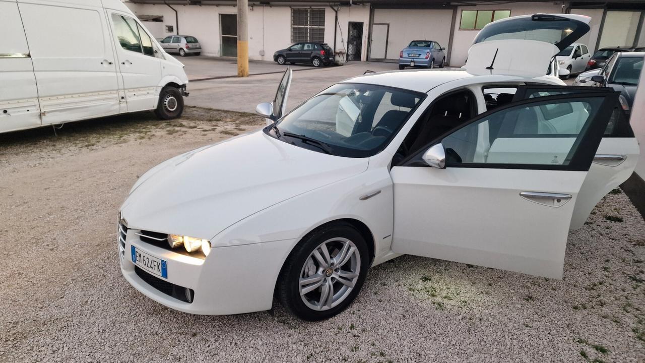 Alfa Romeo 159 2.0 JTDm 136 CV S.W Super - 2012
