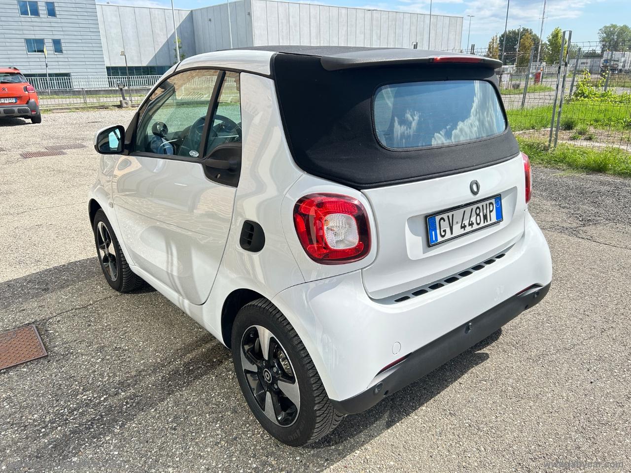 SMART fortwo EQ cabrio Passion