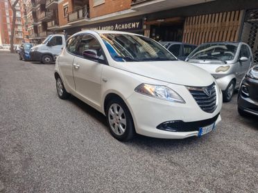 Lancia Ypsilon 1.2 69 CV 5 porte GPL Ecochic Elefantino
